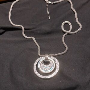 Elegant Silver Necklace with Interlocking Circles